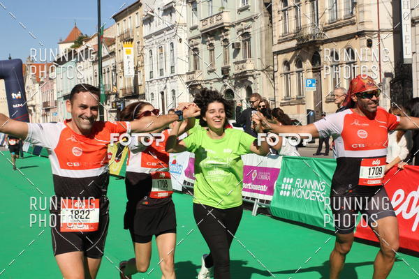 Buy your photos of the eventMeia Maratona Coimbra 2017 on Fotop