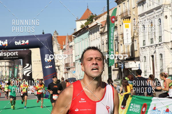 Buy your photos of the eventMeia Maratona Coimbra 2017 on Fotop