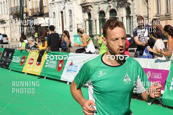Buy your photos of the eventMeia Maratona Coimbra 2017 on Fotop