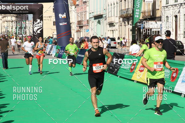 Buy your photos of the eventMeia Maratona Coimbra 2017 on Fotop