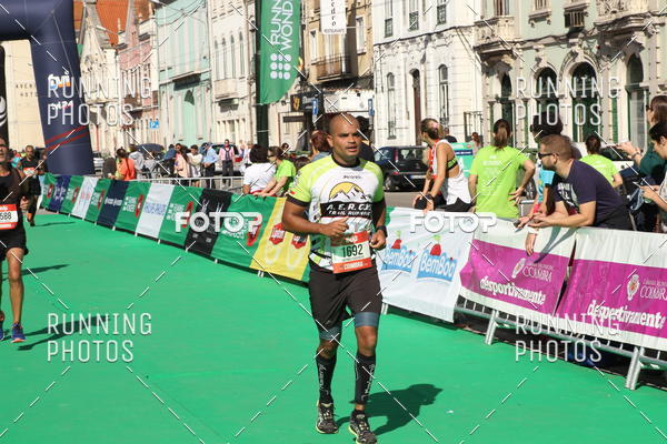 Buy your photos of the eventMeia Maratona Coimbra 2017 on Fotop