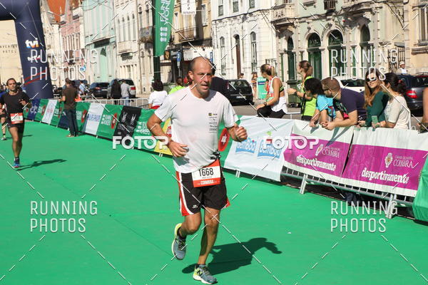Buy your photos of the eventMeia Maratona Coimbra 2017 on Fotop
