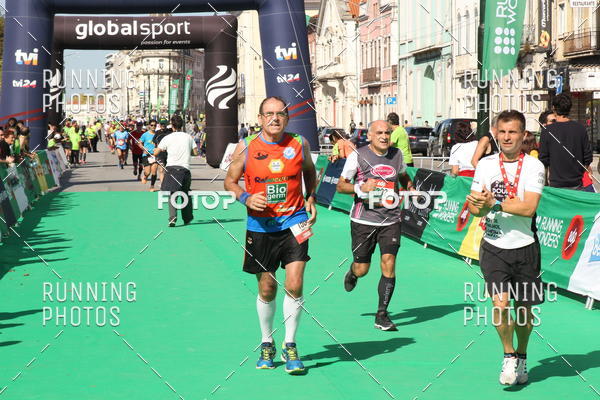 Buy your photos of the eventMeia Maratona Coimbra 2017 on Fotop