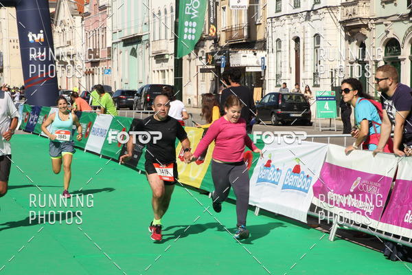Buy your photos of the eventMeia Maratona Coimbra 2017 on Fotop