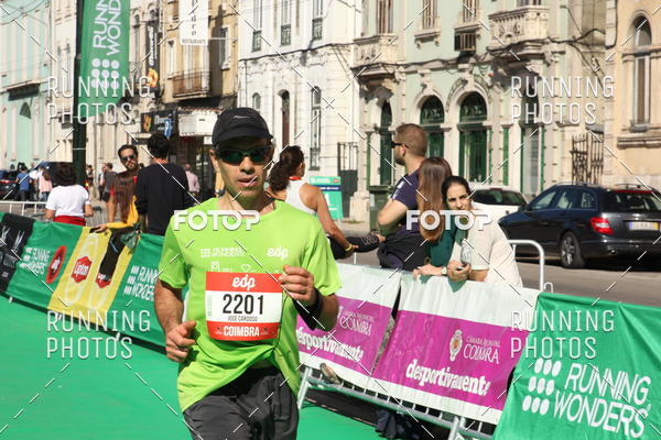 Buy your photos of the eventMeia Maratona Coimbra 2017 on Fotop