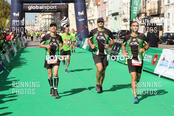 Buy your photos of the eventMeia Maratona Coimbra 2017 on Fotop