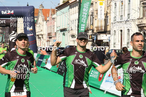 Buy your photos of the eventMeia Maratona Coimbra 2017 on Fotop