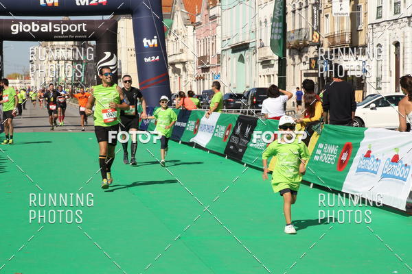 Buy your photos of the eventMeia Maratona Coimbra 2017 on Fotop