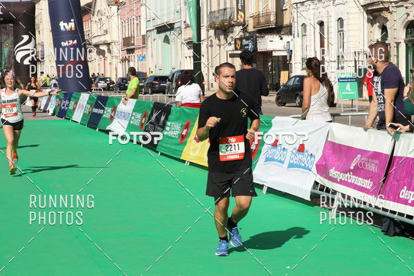 Buy your photos of the eventMeia Maratona Coimbra 2017 on Fotop