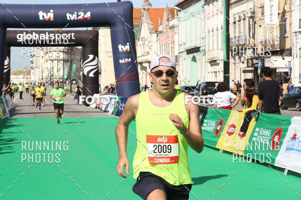 Buy your photos of the eventMeia Maratona Coimbra 2017 on Fotop