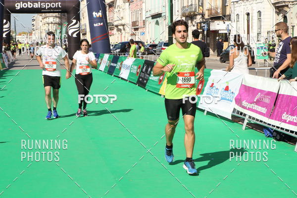 Buy your photos of the eventMeia Maratona Coimbra 2017 on Fotop