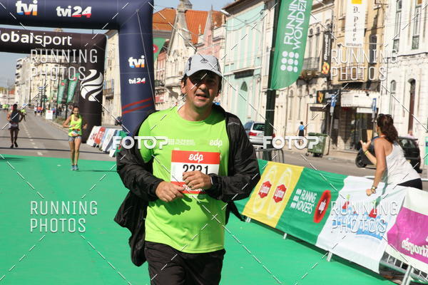 Buy your photos of the eventMeia Maratona Coimbra 2017 on Fotop