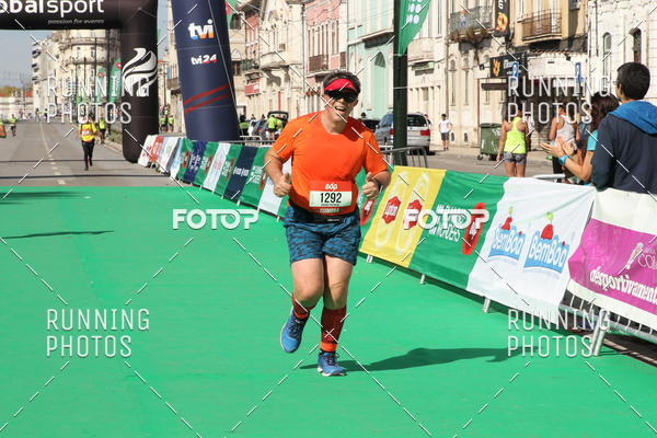 Buy your photos of the eventMeia Maratona Coimbra 2017 on Fotop