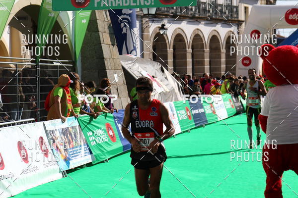 Buy your photos of the eventMeia Maratona vora 2017 on Fotop