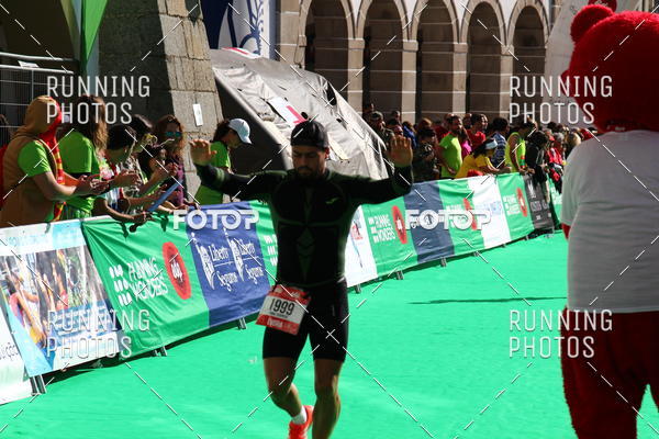 Buy your photos of the eventMeia Maratona vora 2017 on Fotop