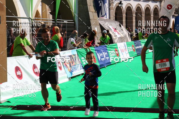 Buy your photos of the eventMeia Maratona vora 2017 on Fotop