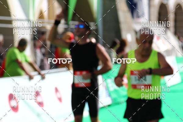 Buy your photos of the eventMeia Maratona vora 2017 on Fotop