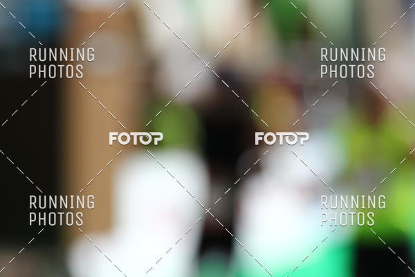 Buy your photos of the eventMeia Maratona vora 2017 on Fotop