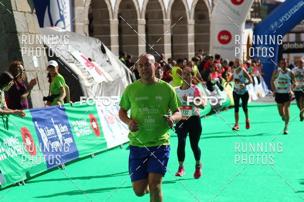Buy your photos of the eventMeia Maratona vora 2017 on Fotop