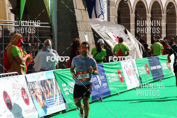 Buy your photos of the eventMeia Maratona vora 2017 on Fotop