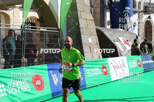 Buy your photos of the eventMeia Maratona vora 2017 on Fotop