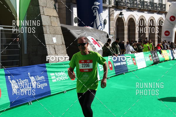 Buy your photos of the eventMeia Maratona vora 2017 on Fotop