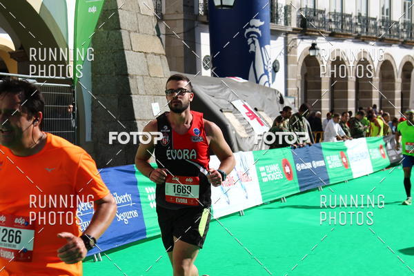 Buy your photos of the eventMeia Maratona vora 2017 on Fotop