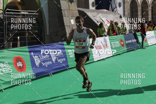 Buy your photos of the eventMeia Maratona vora 2017 on Fotop