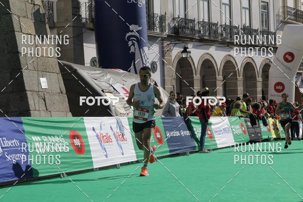 Buy your photos of the eventMeia Maratona vora 2017 on Fotop