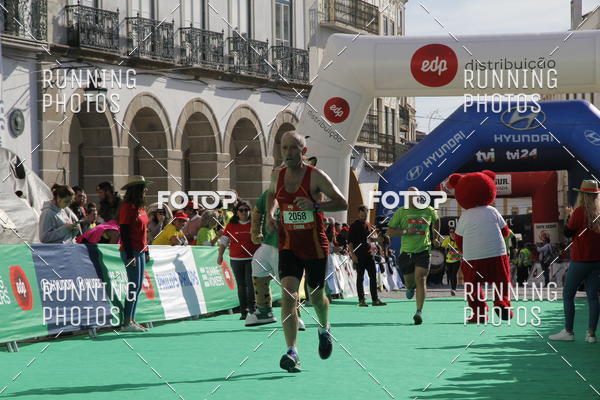 Buy your photos of the eventMeia Maratona vora 2017 on Fotop
