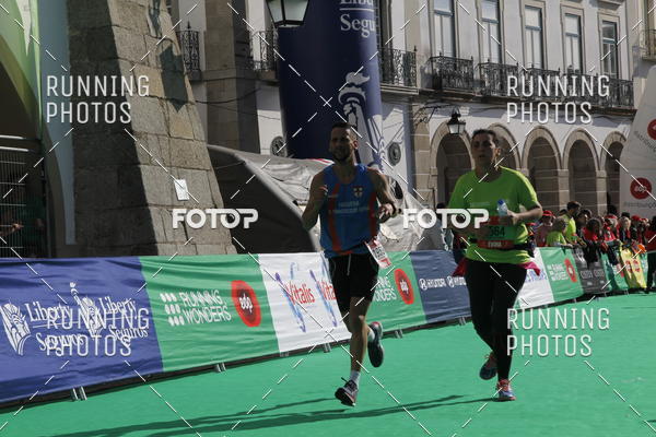 Buy your photos of the eventMeia Maratona vora 2017 on Fotop