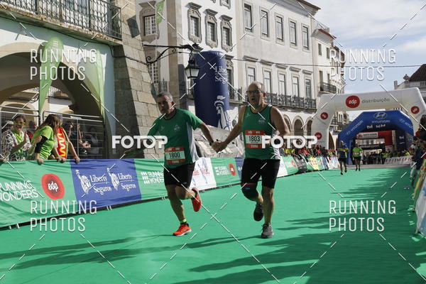 Buy your photos of the eventMeia Maratona vora 2017 on Fotop