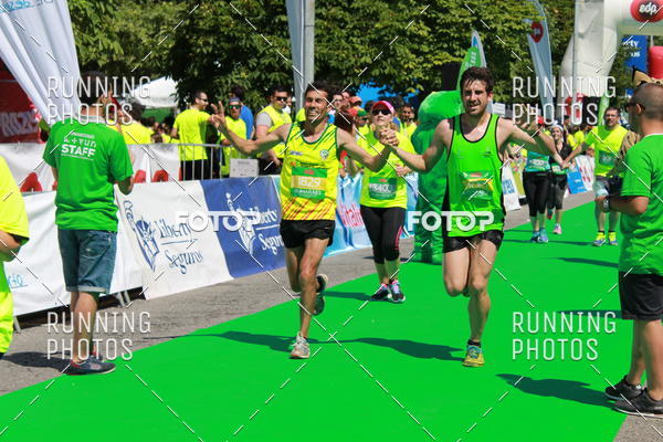Buy your photos of the eventMeia Maratona Guimares 2016 on Fotop