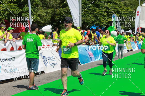 Buy your photos of the eventMeia Maratona Guimares 2016 on Fotop