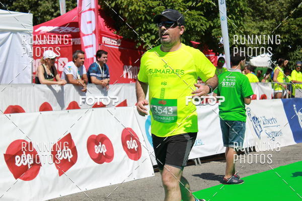 Buy your photos of the eventMeia Maratona Guimares 2016 on Fotop