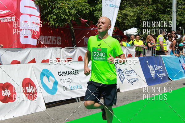 Buy your photos of the eventMeia Maratona Guimares 2016 on Fotop