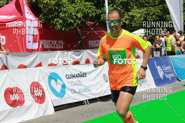Buy your photos of the eventMeia Maratona Guimares 2016 on Fotop
