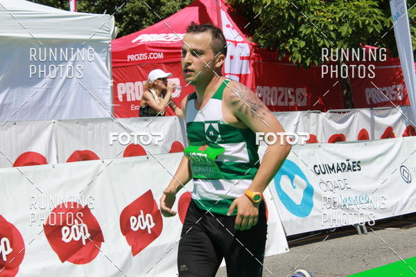 Buy your photos of the eventMeia Maratona Guimares 2016 on Fotop