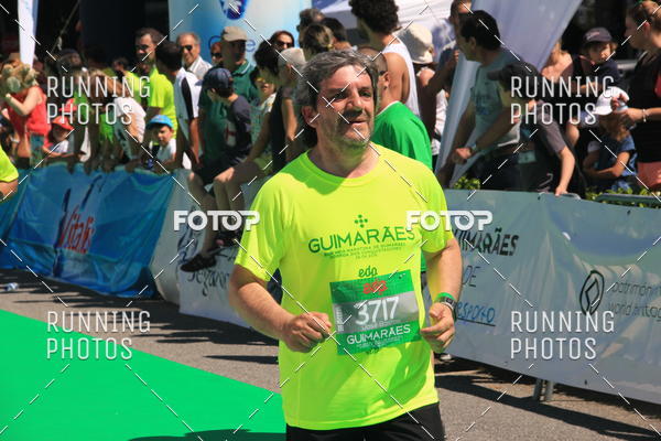 Buy your photos of the eventMeia Maratona Guimares 2016 on Fotop