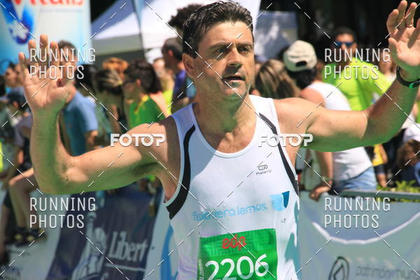 Buy your photos of the eventMeia Maratona Guimares 2016 on Fotop