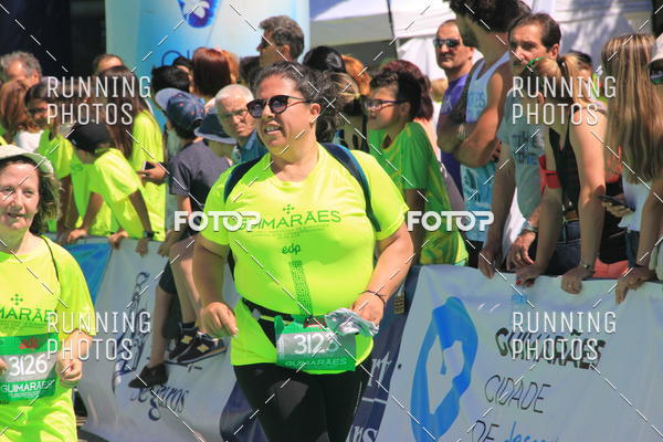 Buy your photos of the eventMeia Maratona Guimares 2016 on Fotop