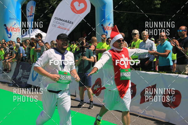 Buy your photos of the eventMeia Maratona Guimares 2016 on Fotop