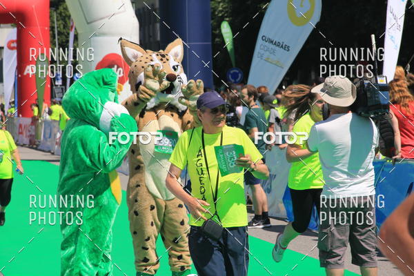 Buy your photos of the eventMeia Maratona Guimares 2016 on Fotop