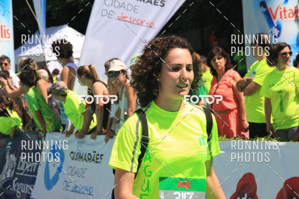 Buy your photos of the eventMeia Maratona Guimares 2016 on Fotop