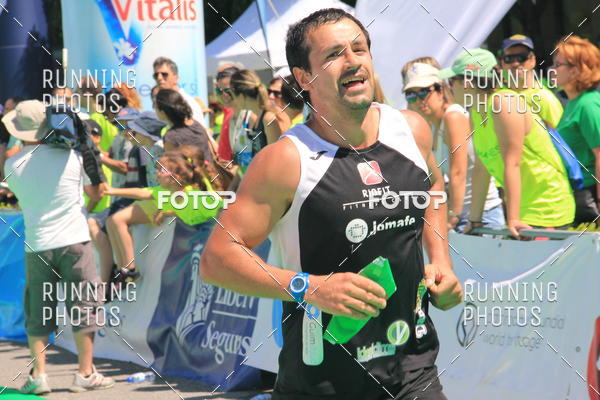 Buy your photos of the eventMeia Maratona Guimares 2016 on Fotop