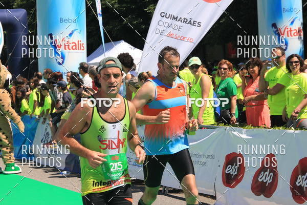 Buy your photos of the eventMeia Maratona Guimares 2016 on Fotop