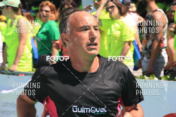 Buy your photos of the eventMeia Maratona Guimares 2016 on Fotop