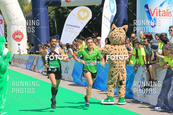 Buy your photos of the eventMeia Maratona Guimares 2016 on Fotop