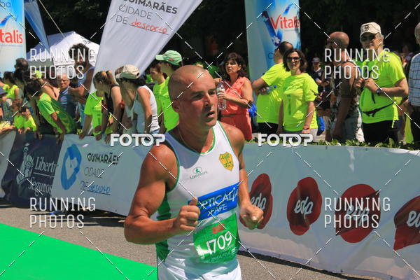 Buy your photos of the eventMeia Maratona Guimares 2016 on Fotop