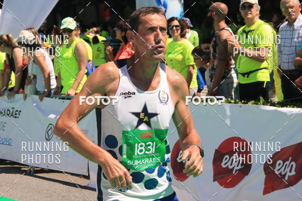 Buy your photos of the eventMeia Maratona Guimares 2016 on Fotop